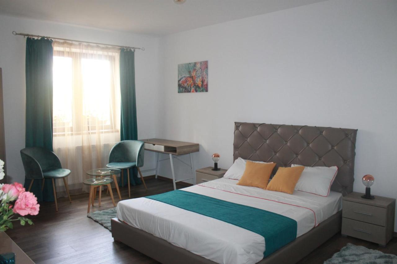 Studio Turquoise Victoria Bucureşti Eksteriør bilde