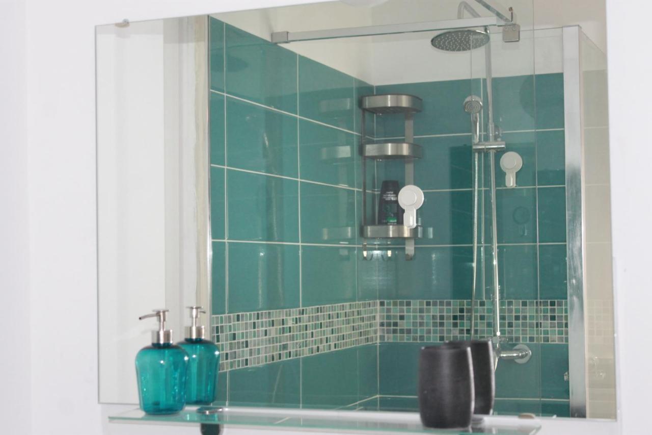 Studio Turquoise Victoria Bucureşti Eksteriør bilde